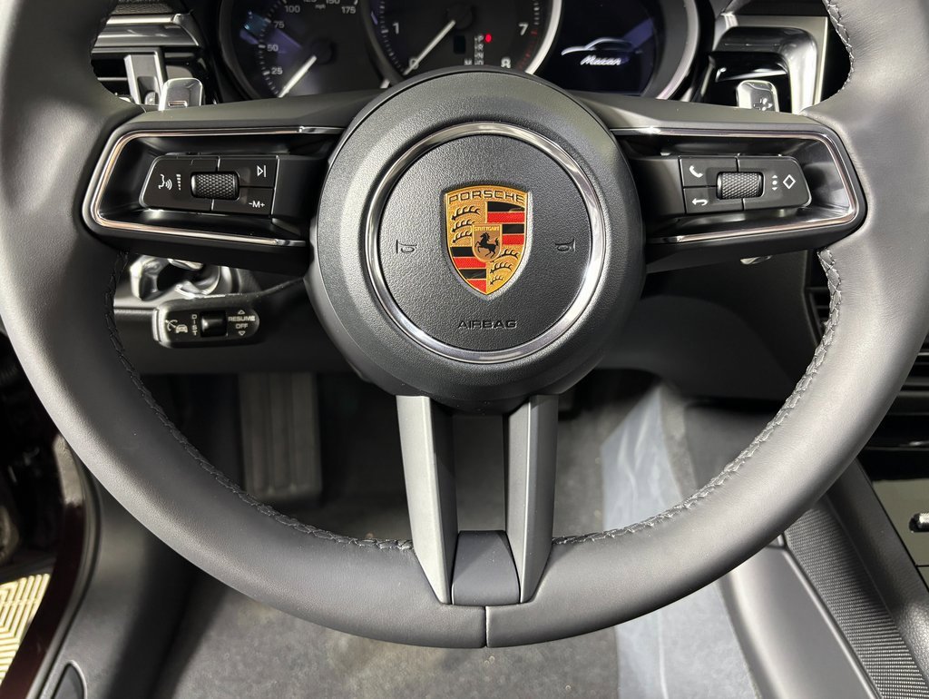 New 2026 Porsche Macan image 22