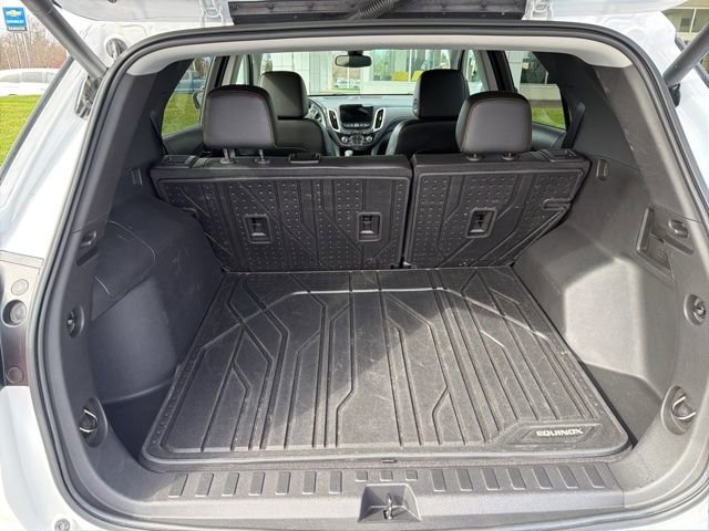 Used 2023 Chevrolet Equinox Premier w/ LPO, Floor Liner Package image 10