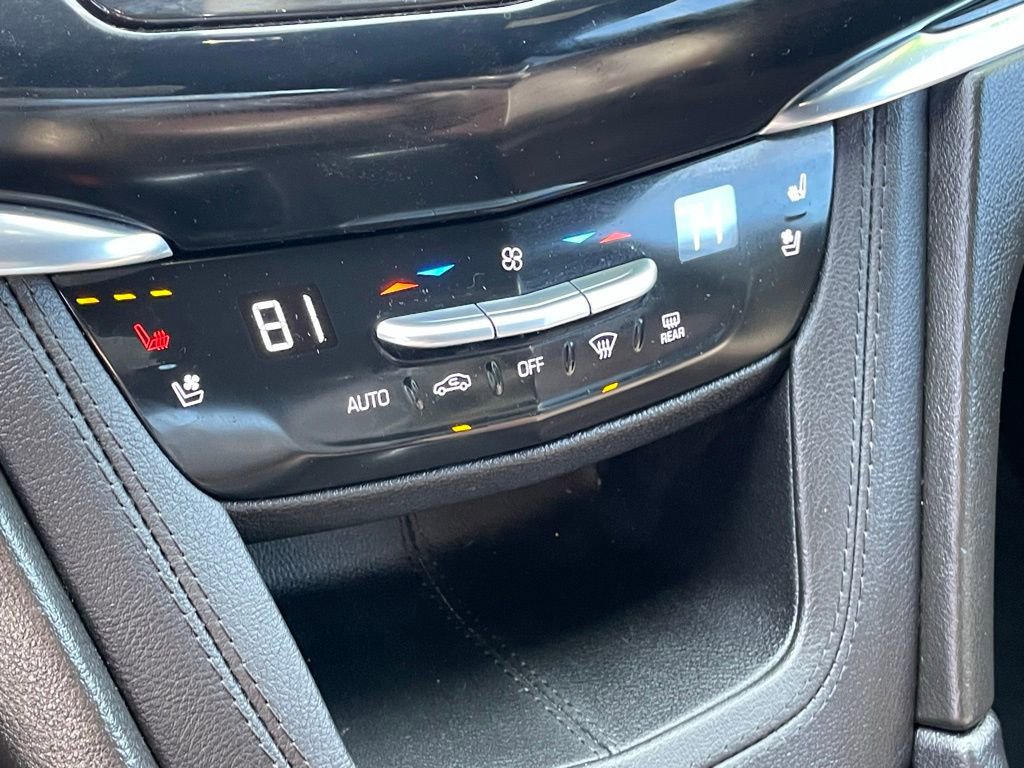 Used 2023 Cadillac XT6 Premium Luxury AWD/4WD image 22