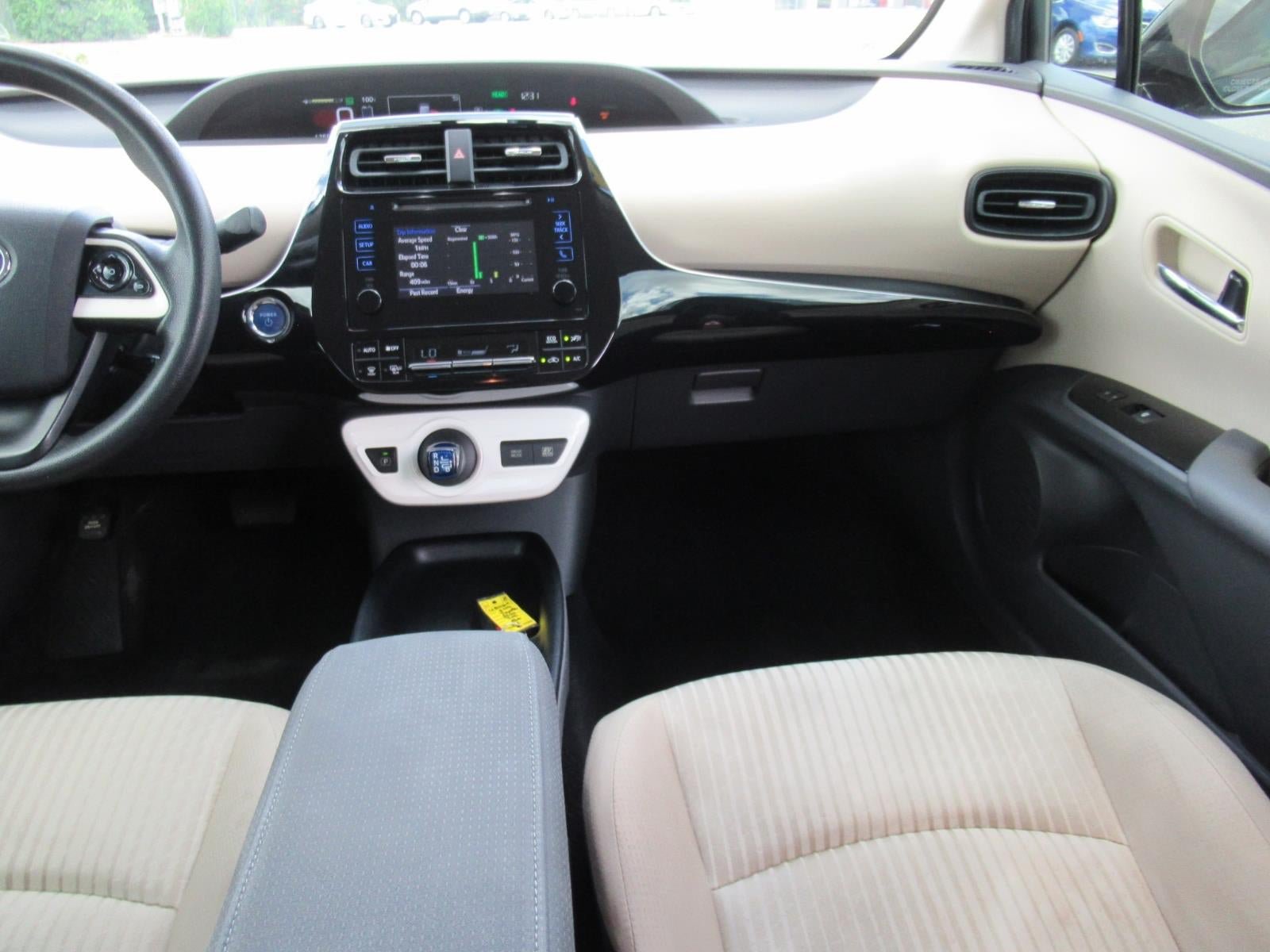 Used 2016 Toyota Prius Two FWD image 14