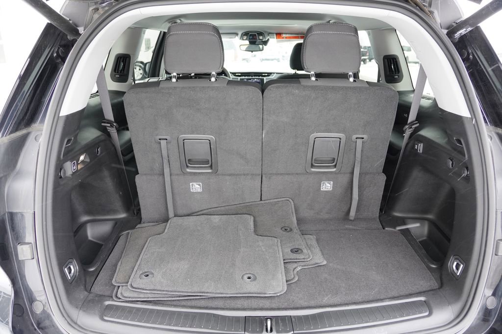 Certified 2023 Jeep Grand Cherokee L Laredo w/ Luxury Tech Group I image 23