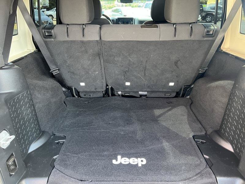 Used 2016 Jeep Wrangler Unlimited Sport w/ Quick Order Package 23S AWD/4WD image 12