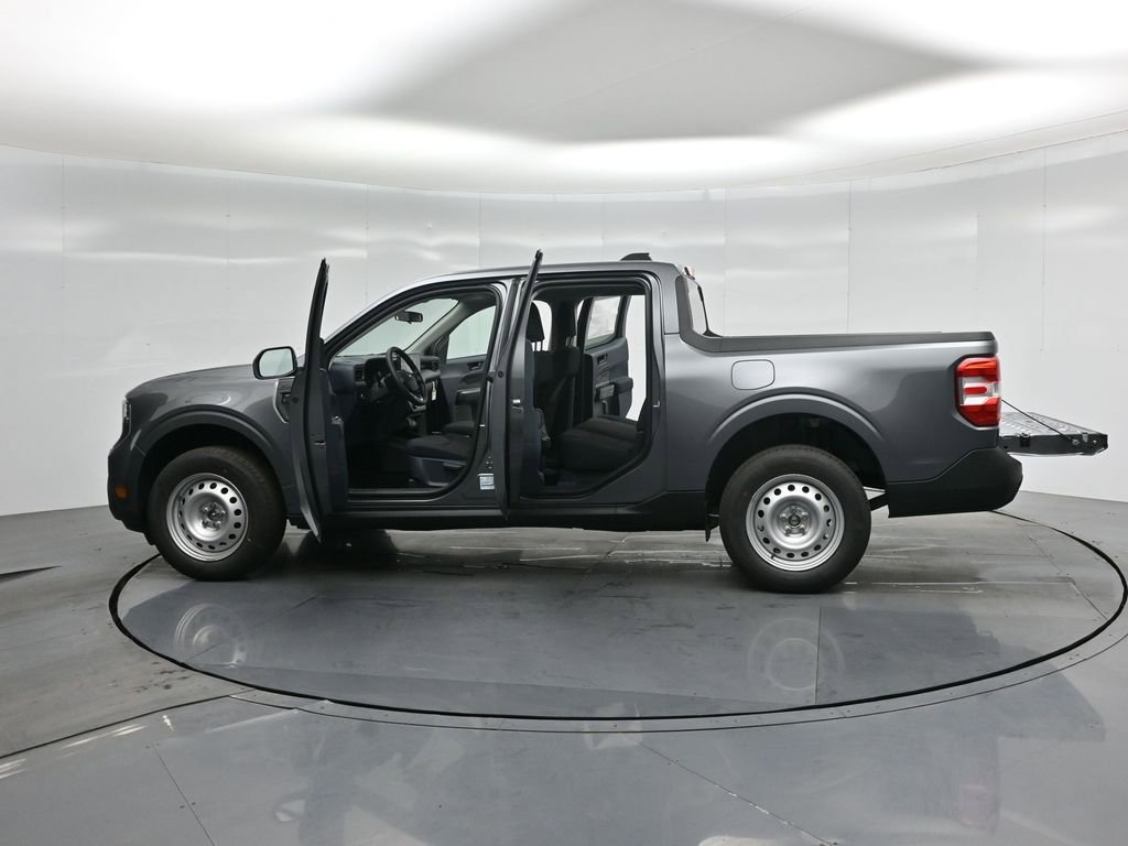 New 2026 Ford Maverick XL image 32