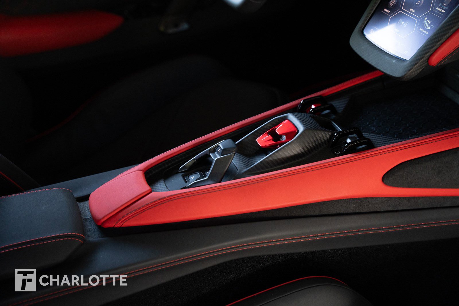 Used 2024 Lamborghini Revuelto AWD/4WD image 32