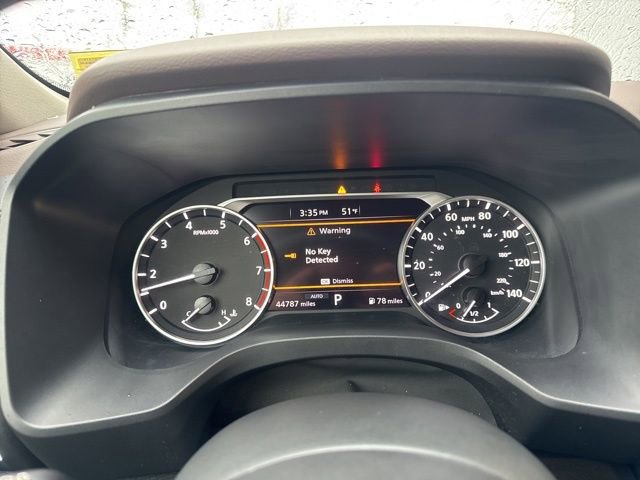 Used 2023 Nissan Rogue SV AWD/4WD image 12