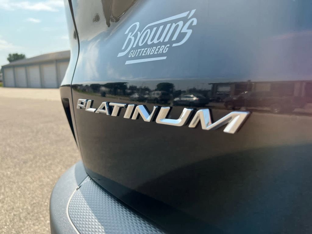 Used 2023 Ford Escape Platinum image 14