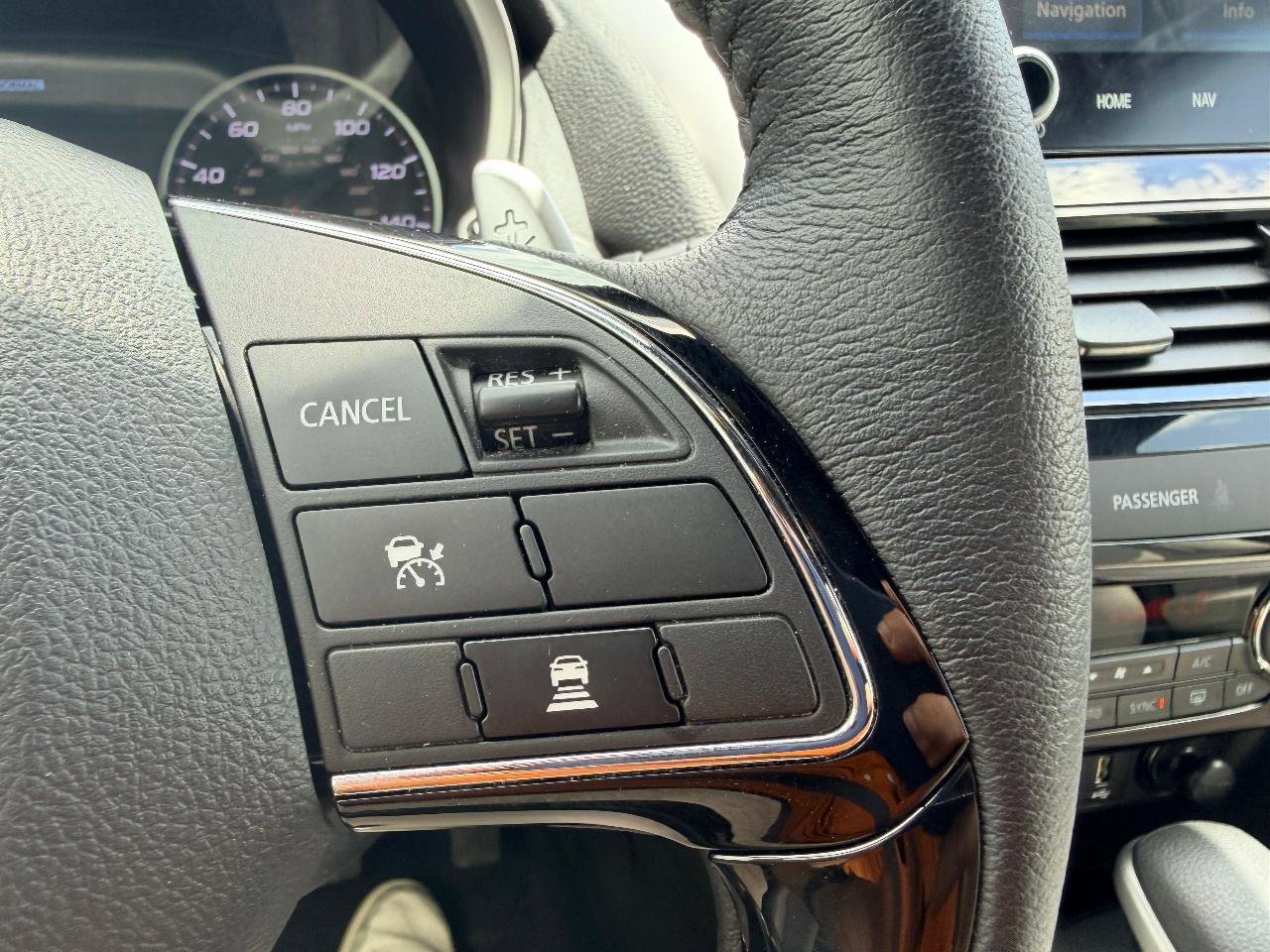 Used 2024 Mitsubishi Eclipse Cross SEL AWD/4WD image 19