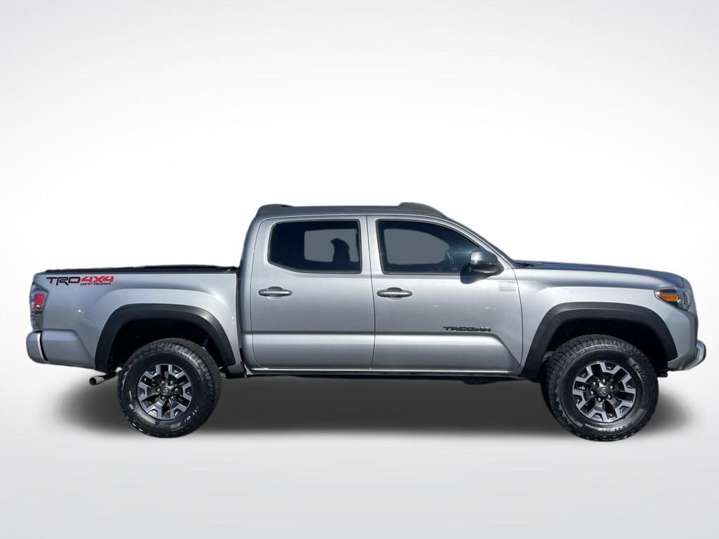 Used 2020 Toyota Tacoma TRD Off-Road w/ Technology Package image 7