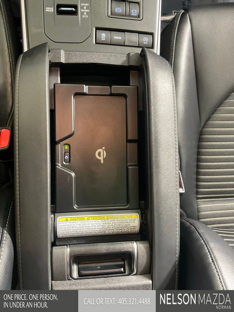 Used 2022 Toyota Highlander XSE FWD image 44