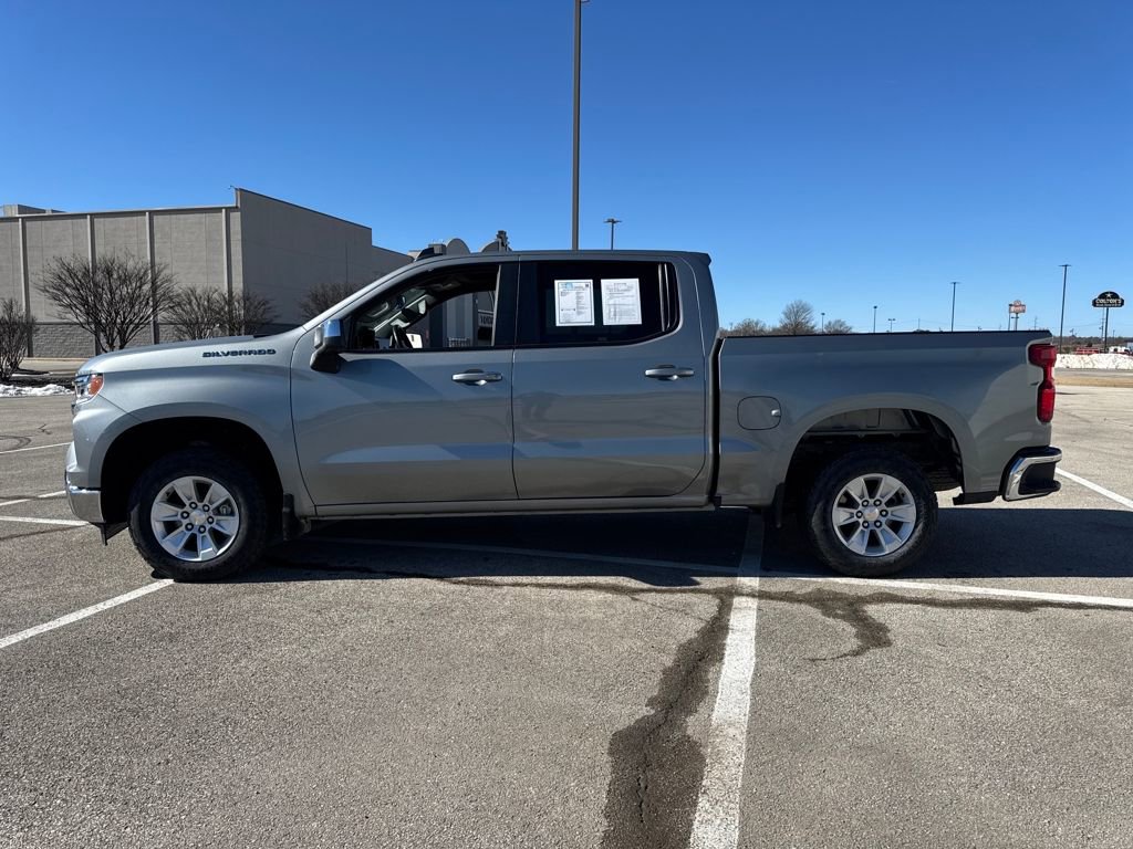 Used 2025 Chevrolet Silverado 1500 LT video 3