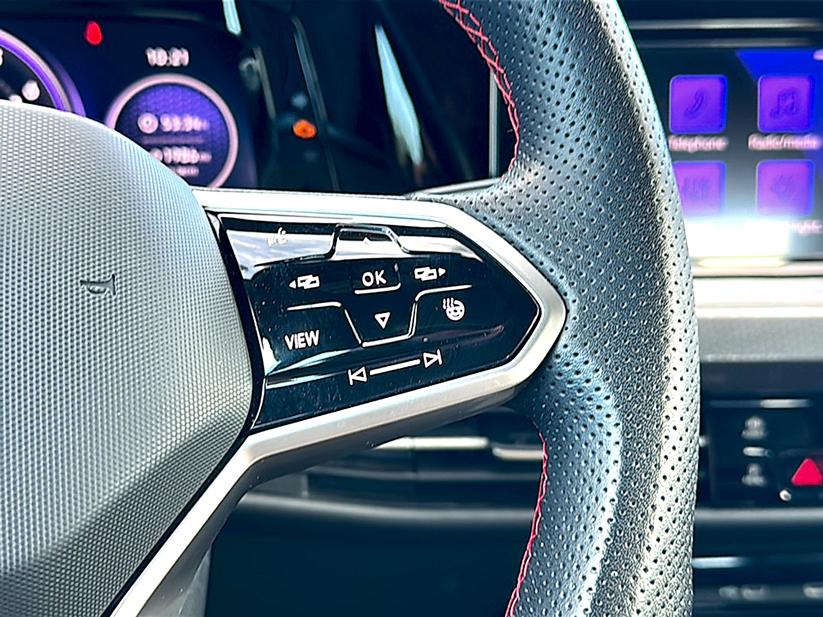 Used 2024 Volkswagen GTI S image 28