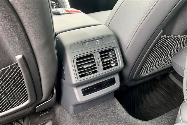 Used 2025 Audi Q5 Premium Plus w/ Premium Plus AWD/4WD image 25
