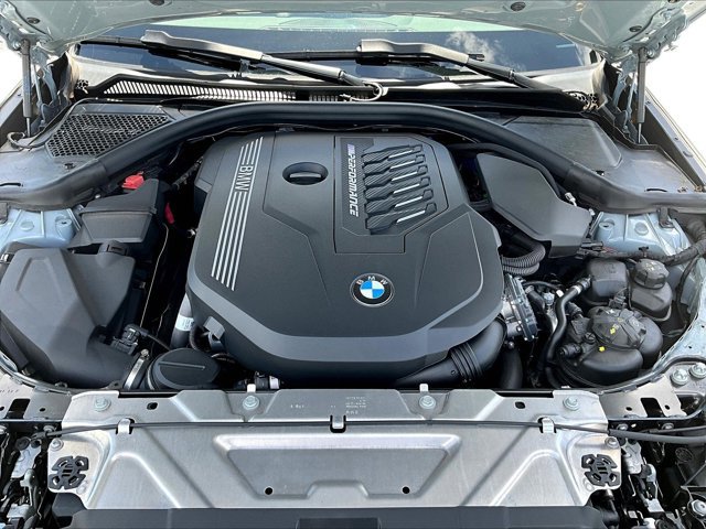 Used 2024 BMW M340i w/ Driving Assistance Package image 11
