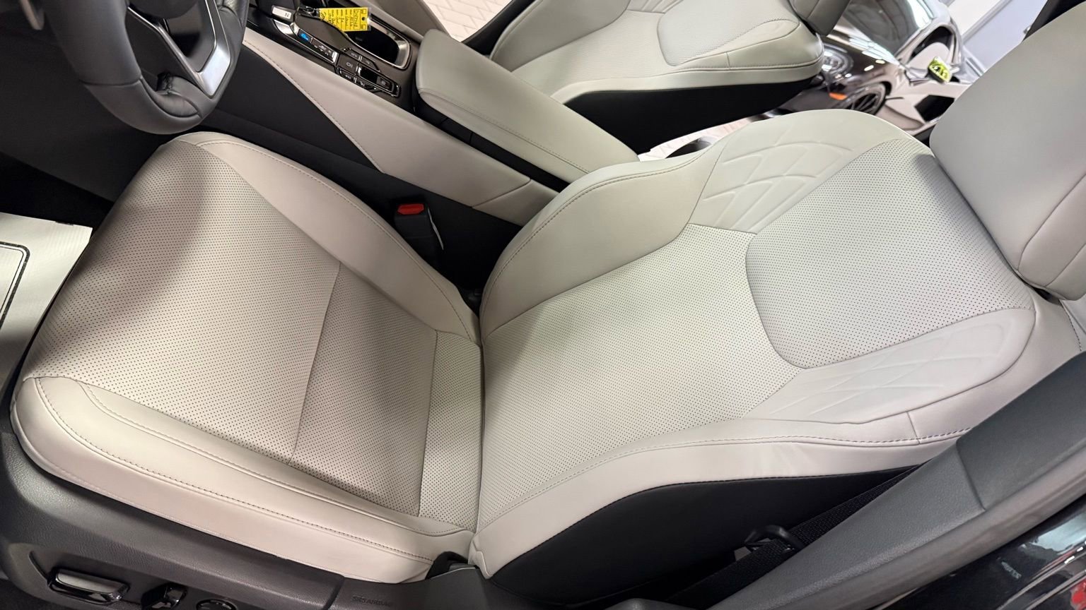 Used 2026 Lexus RX 350 Premium w/ Convenience Package image 39