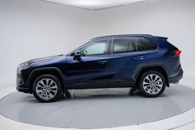 Used 2021 Toyota RAV4 XLE Premium AWD/4WD image 18