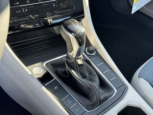 New 2026 Volkswagen Jetta SE image 13