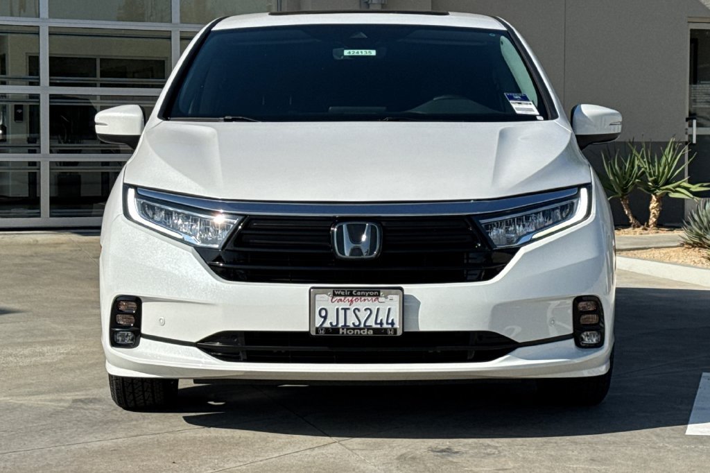 Certified 2024 Honda Odyssey Touring image 14