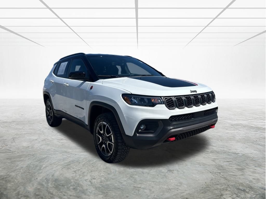 Certified 2024 Jeep Compass Trailhawk image 2