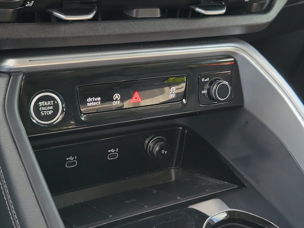 Certified 2025 Audi Q5 Premium Plus AWD/4WD image 14