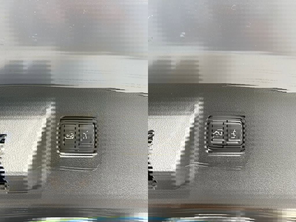 New 2025 Hyundai Santa Fe Limited image 8