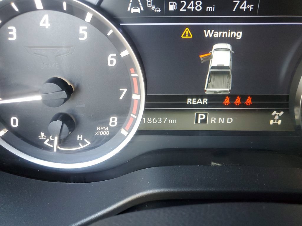 Certified 2024 Nissan Titan SV AWD/4WD image 25