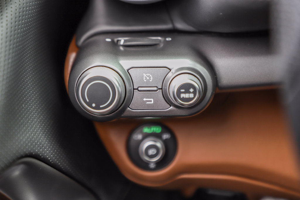 Used 2021 Ferrari 812 GTS RWD image 53