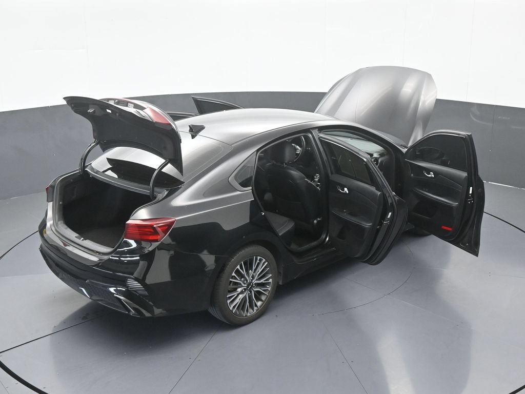 Used 2023 Kia Forte GT-Line w/ GT-Line Technology Package FWD image 61