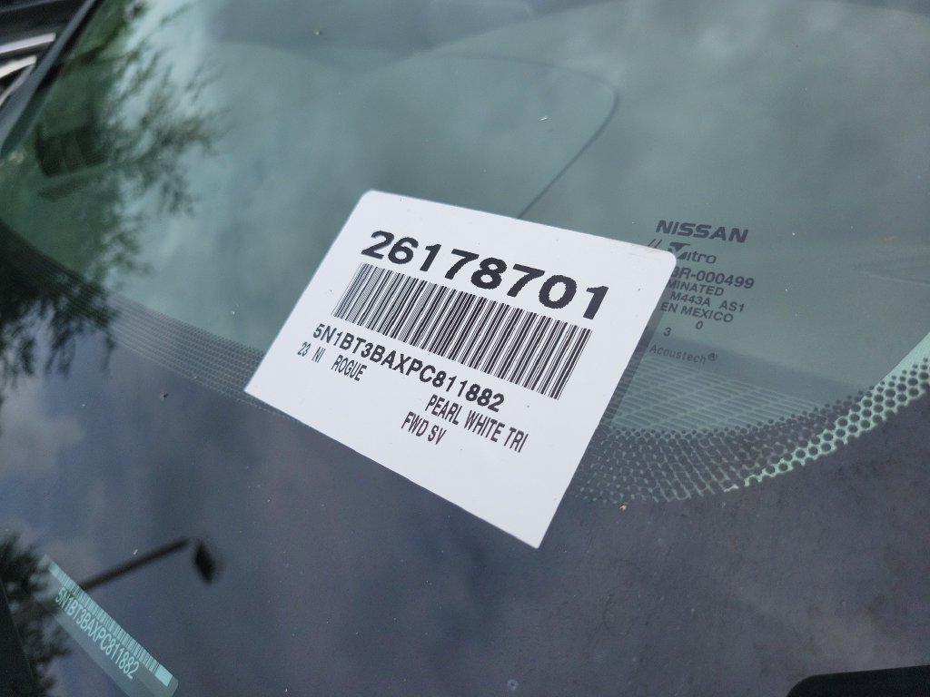Used 2023 Nissan Rogue SV FWD image 5