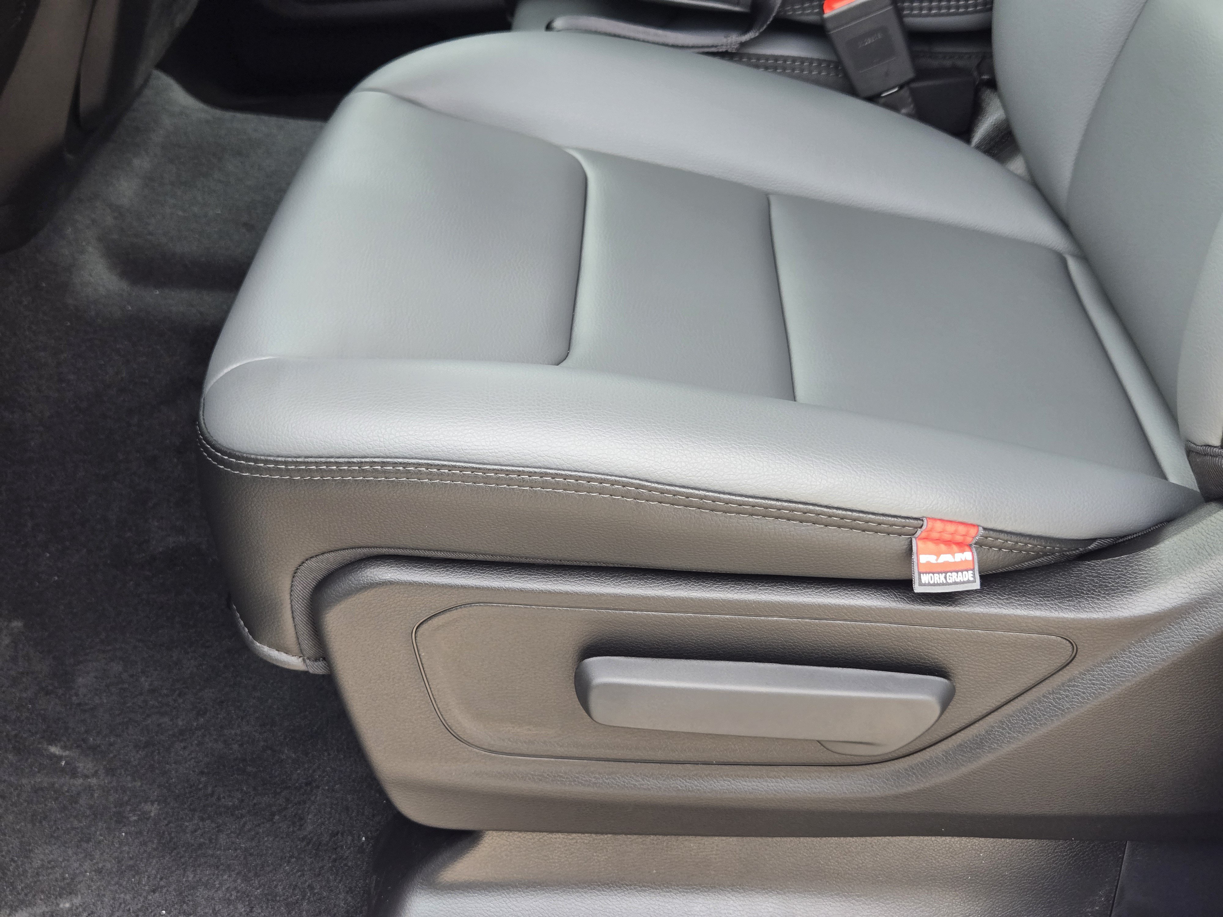 New 2026 RAM 1500 Tradesman AWD/4WD image 19
