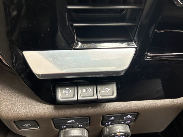 Used 2022 Chevrolet Silverado 1500 LTZ w/ LTZ Premium Package image 44