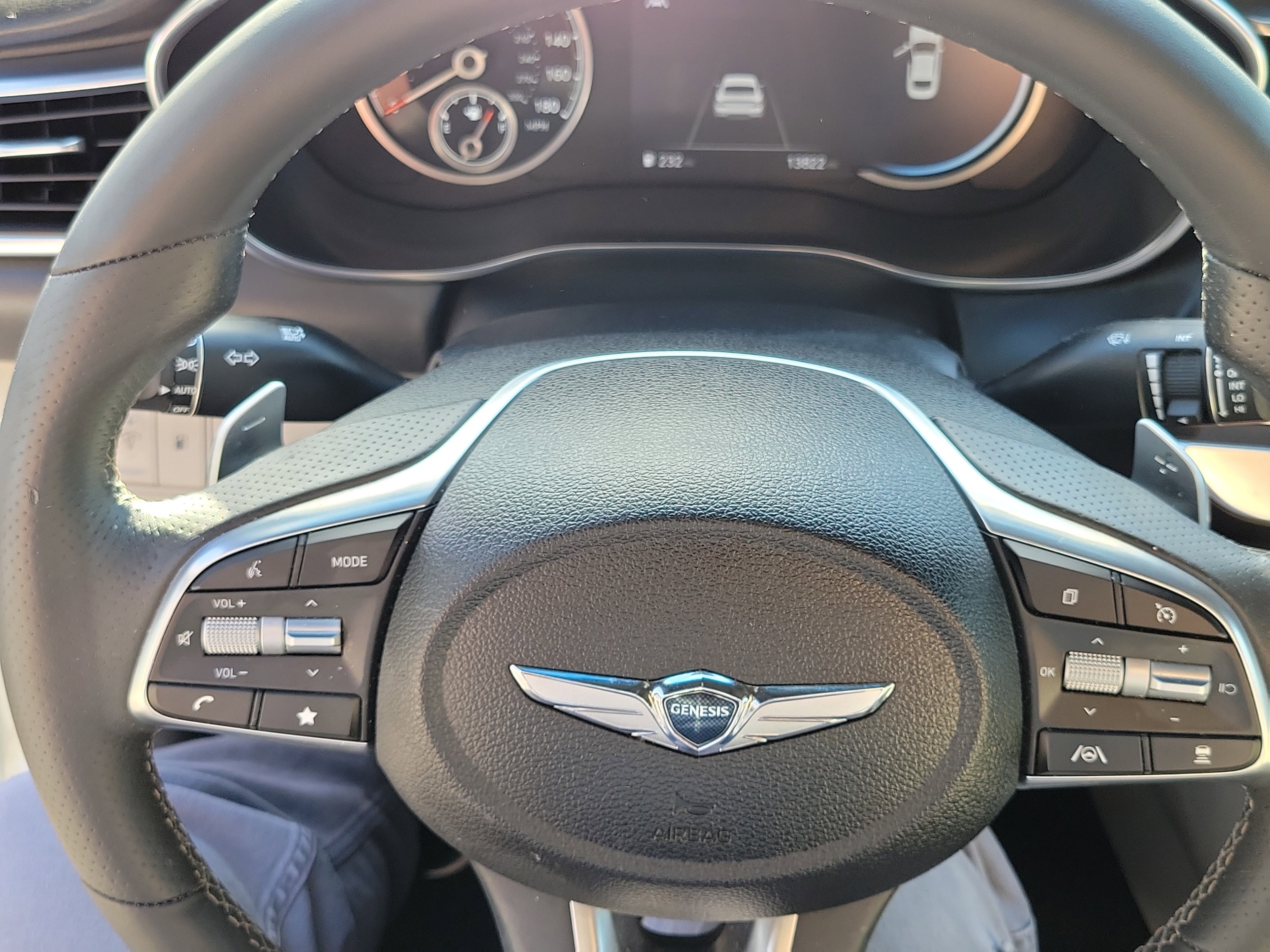 Certified 2023 Genesis G70 2.0T image 6