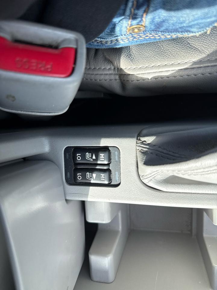 Used 2011 Subaru Forester 2.5X Limited image 21