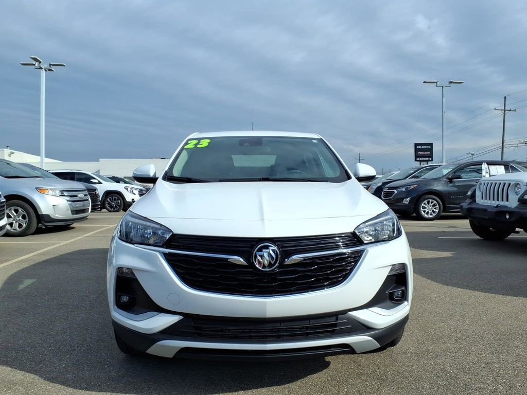 Used 2023 Buick Encore GX Preferred w/ Cold Weather Comfort Package image 2