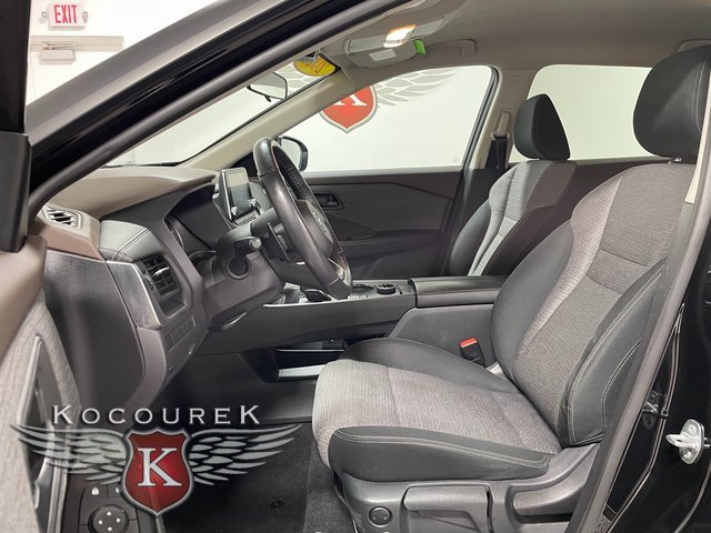 Used 2021 Nissan Rogue S image 11