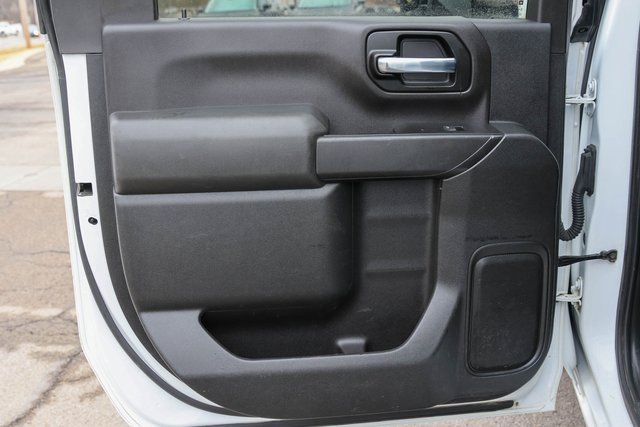 Used 2020 Chevrolet Silverado 2500 LT w/ Convenience Package image 11