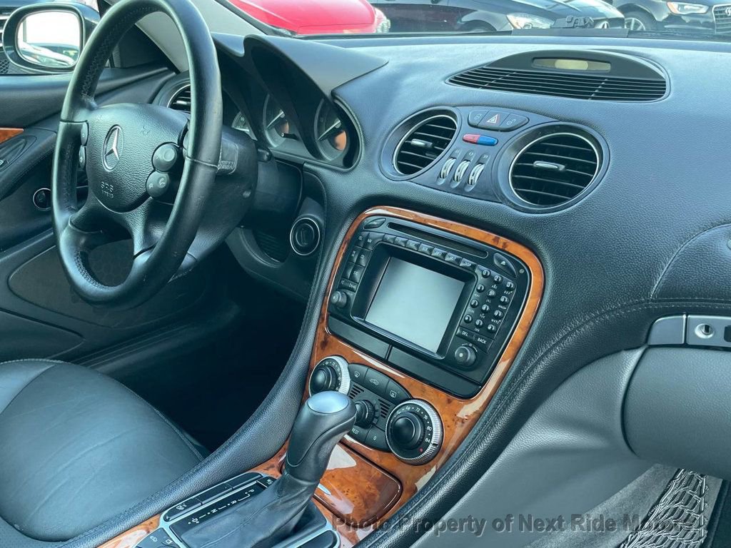 Used 2003 Mercedes-Benz SL 500 image 14