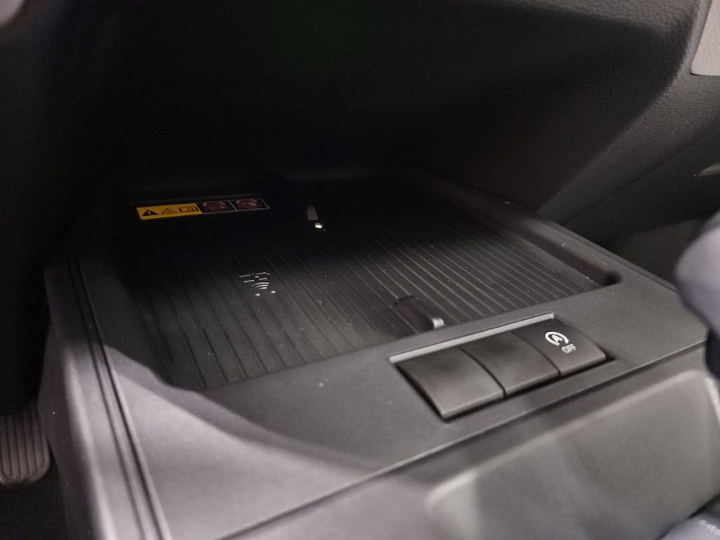 New 2026 Toyota Corolla Cross LE image 18