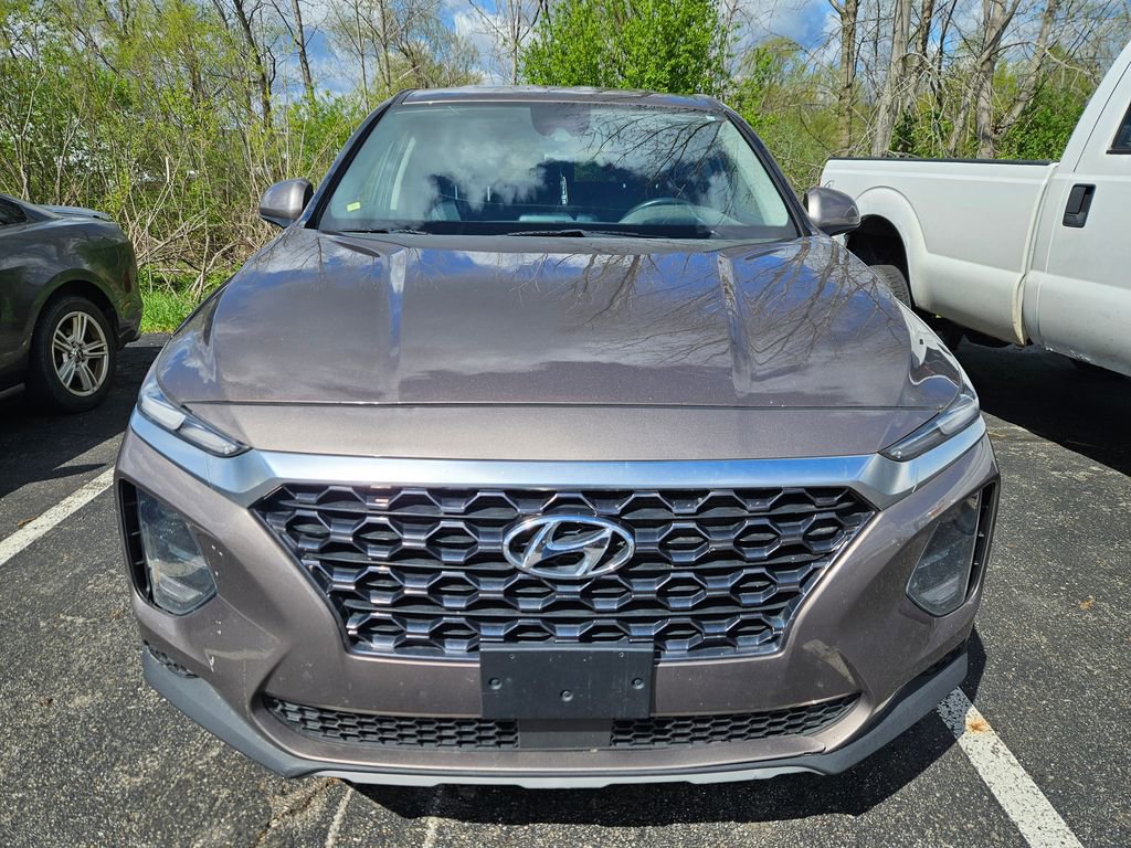 Used 2020 Hyundai Santa Fe SE AWD/4WD image 2