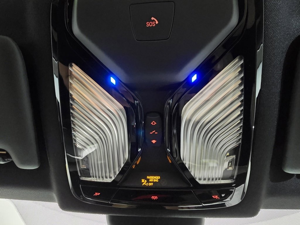 New 2025 BMW 330i xDrive Sedan w/ Premium Package image 26