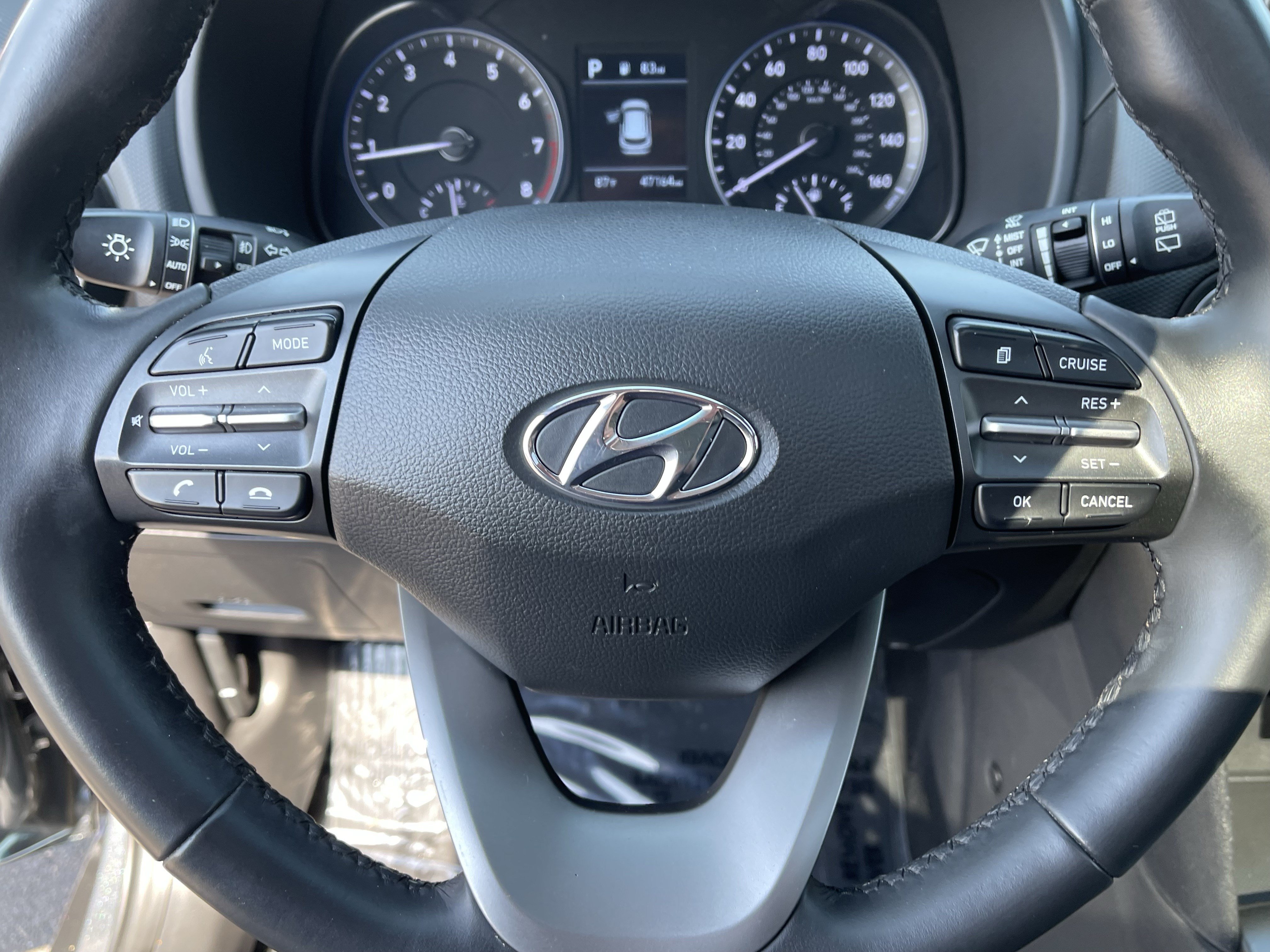 Used 2019 Hyundai Kona Limited FWD image 22
