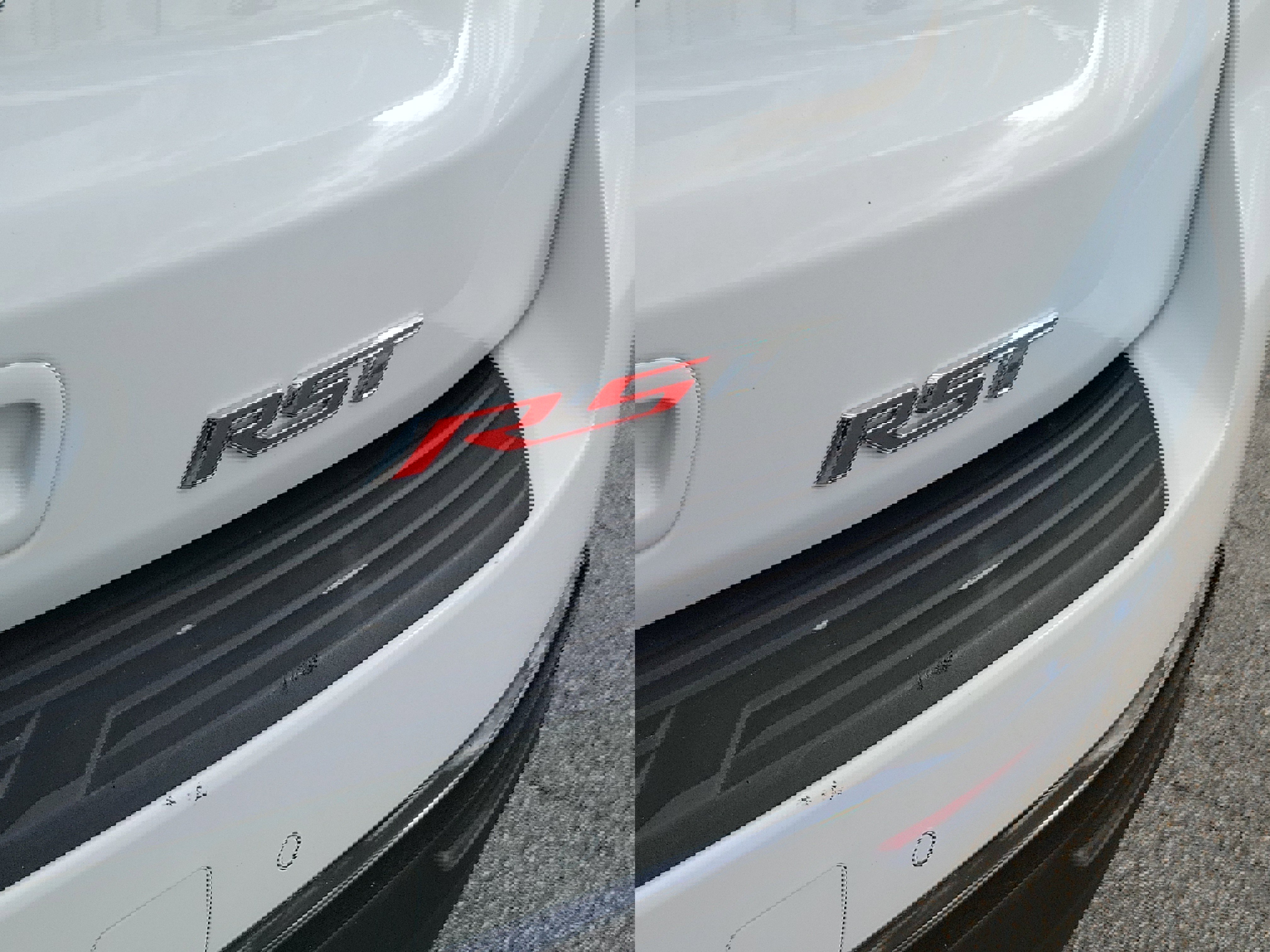 Used 2024 Chevrolet Suburban RST image 5