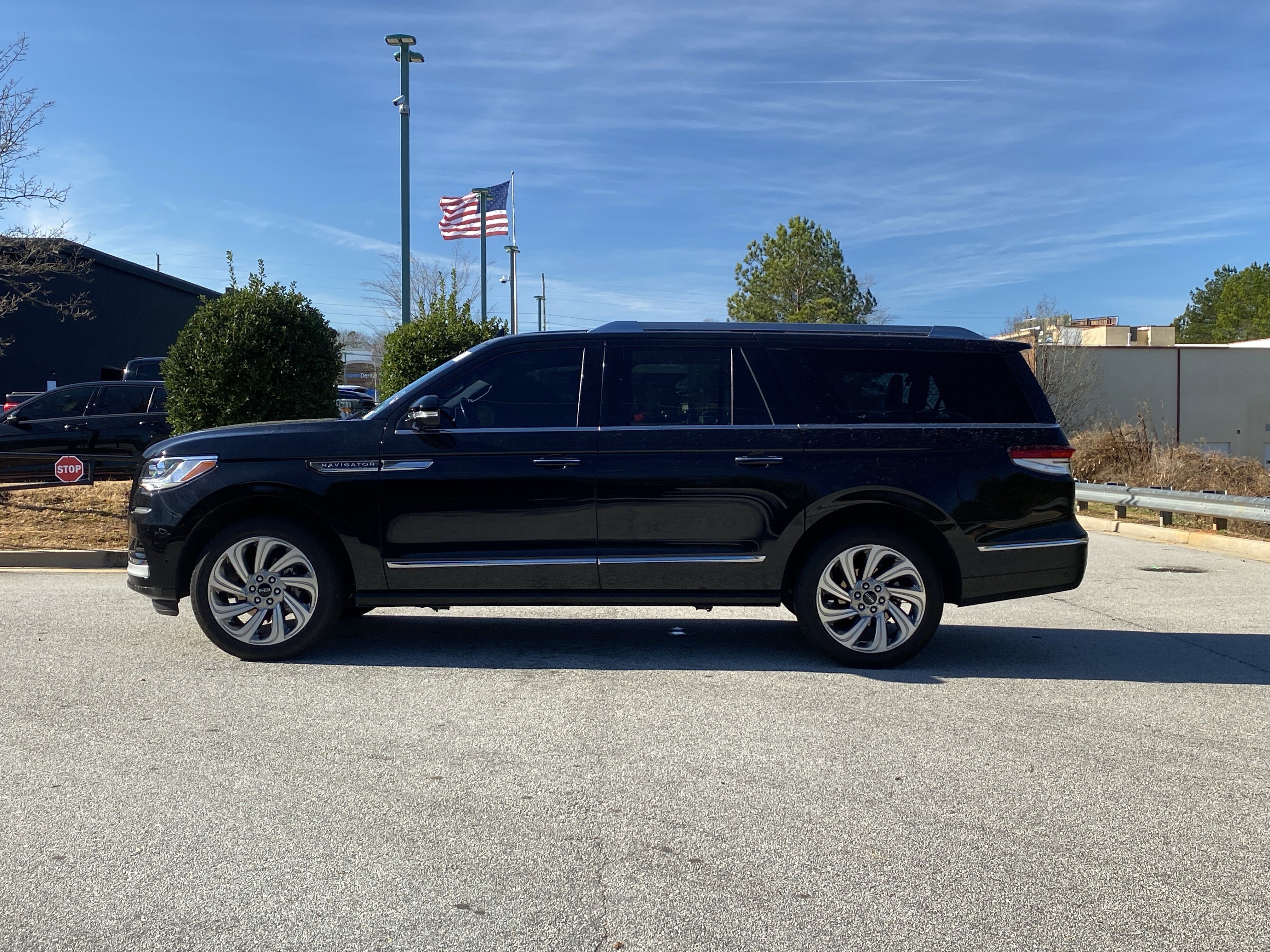 Used 2024 Lincoln Navigator L 4WD image 14
