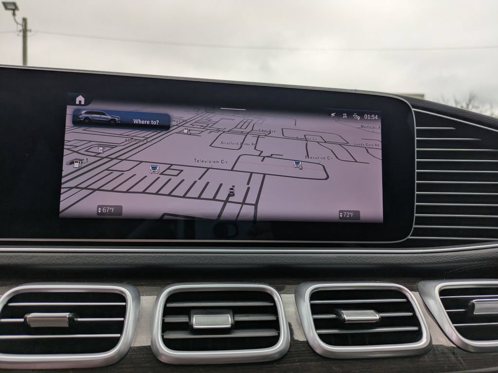 Used 2025 Mercedes-Benz GLS 450 4MATIC image 26