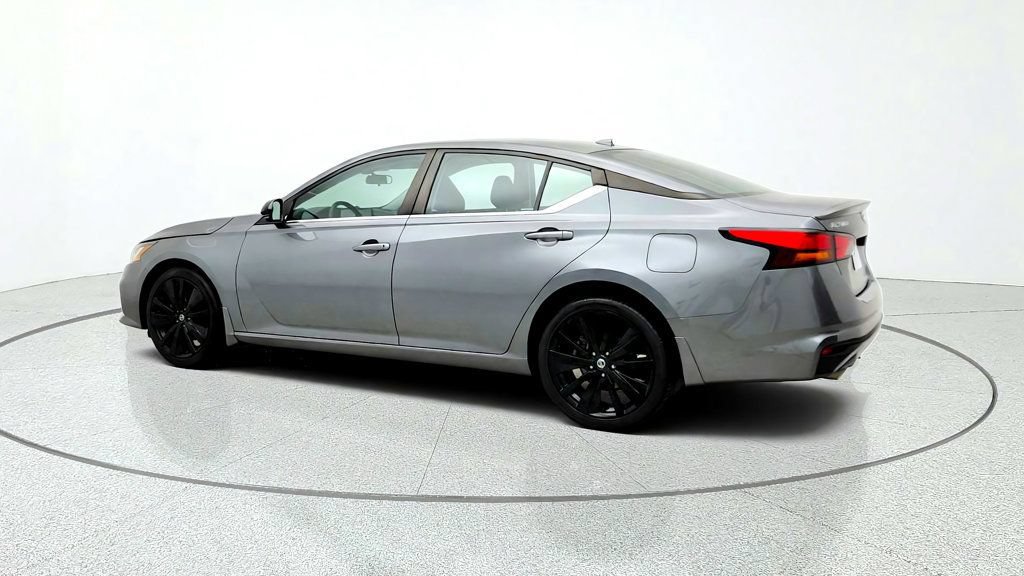 Used 2020 Nissan Altima 2.5 SR w/ Premium Package AWD/4WD image 7