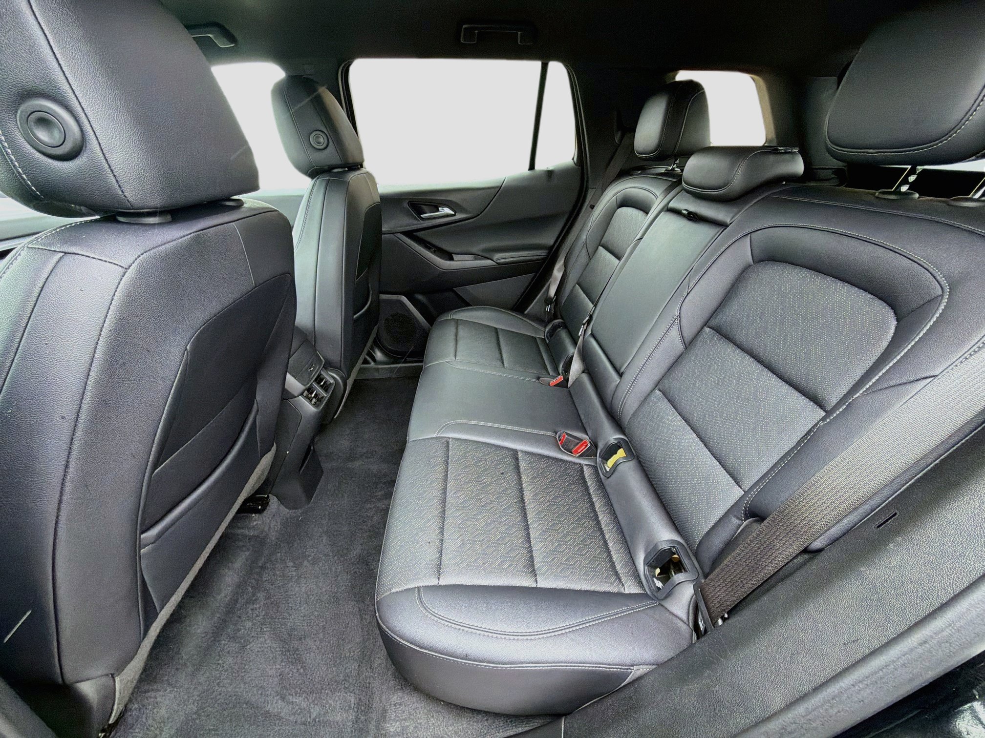 Used 2025 Chevrolet Equinox LT w/ Convenience Package II AWD/4WD image 29