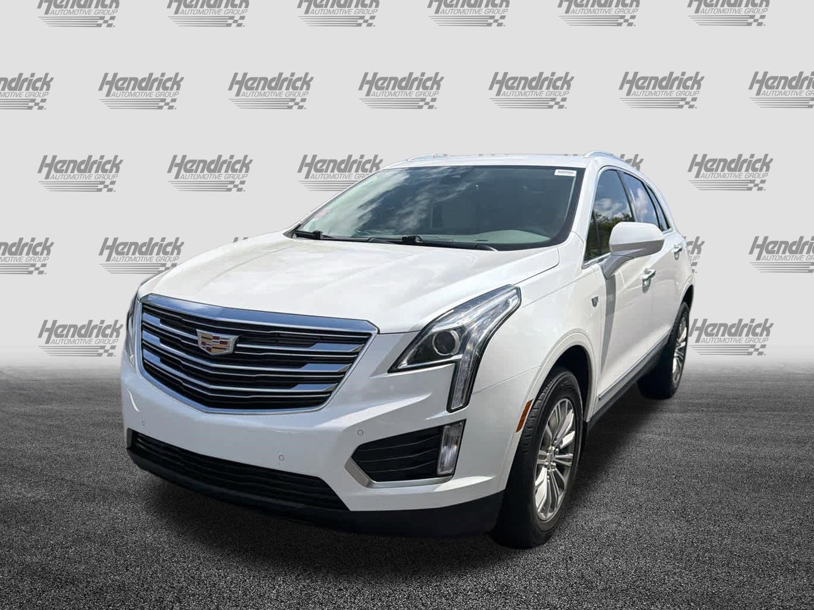 Used 2018 Cadillac XT5 Luxury w/ Driver Awareness Package image 6