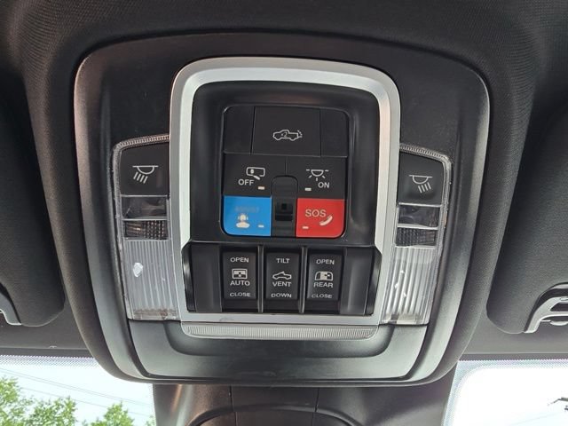 New 2026 RAM 3500 Limited AWD/4WD image 36