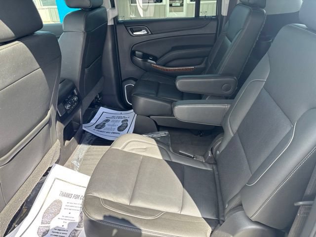 Used 2020 Chevrolet Suburban Premier AWD/4WD image 14