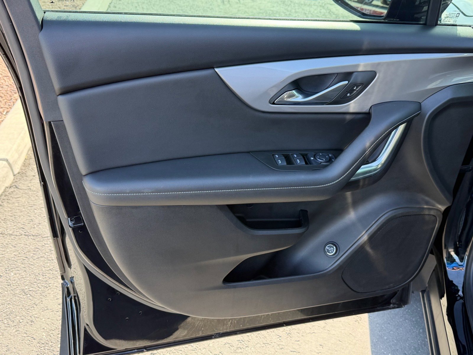 Used 2024 Chevrolet Blazer LT w/ Convenience Package image 16