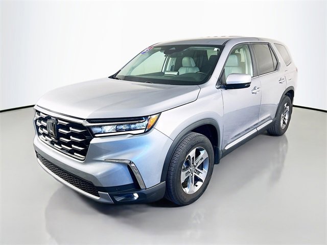 Used 2024 Honda Pilot EX-L image 3